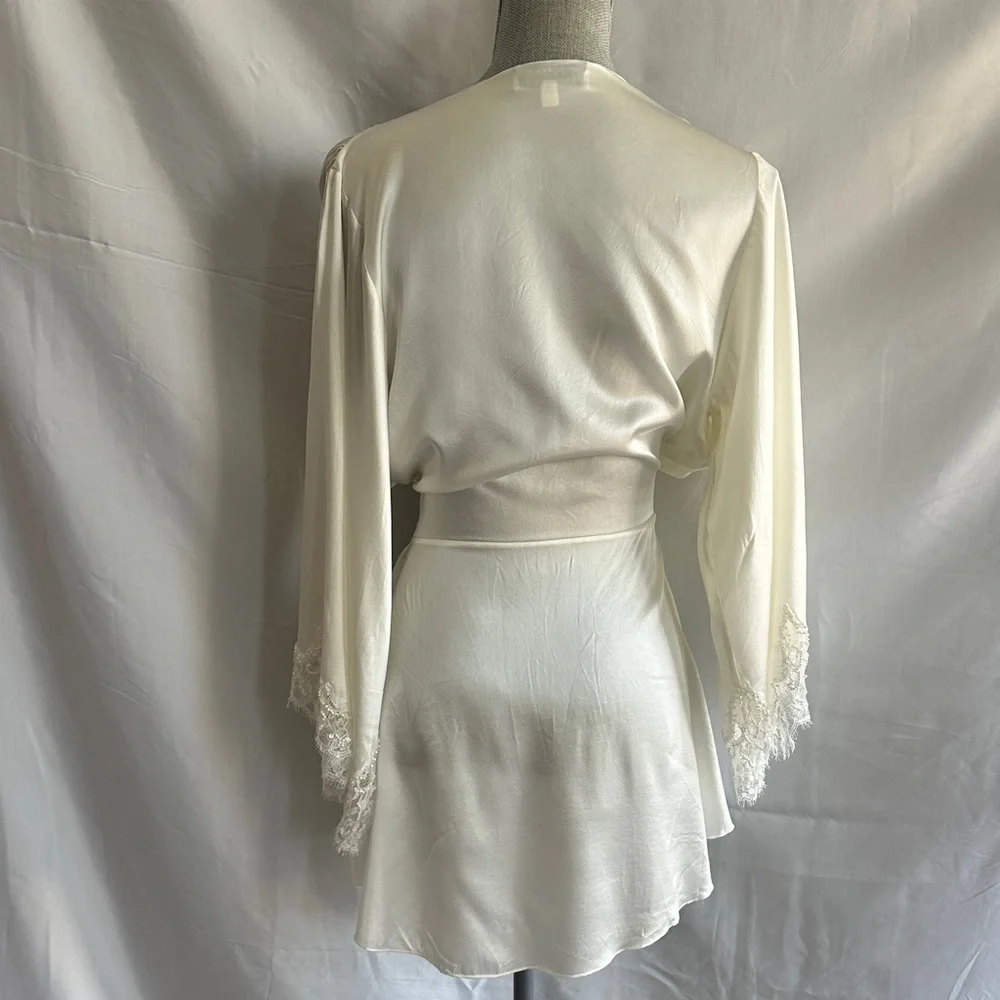 Galia Lahav Silk Daphne Robe - Picture 12 of 15